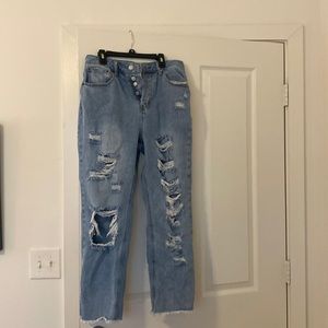 Ripped 90s boyfriend jeans